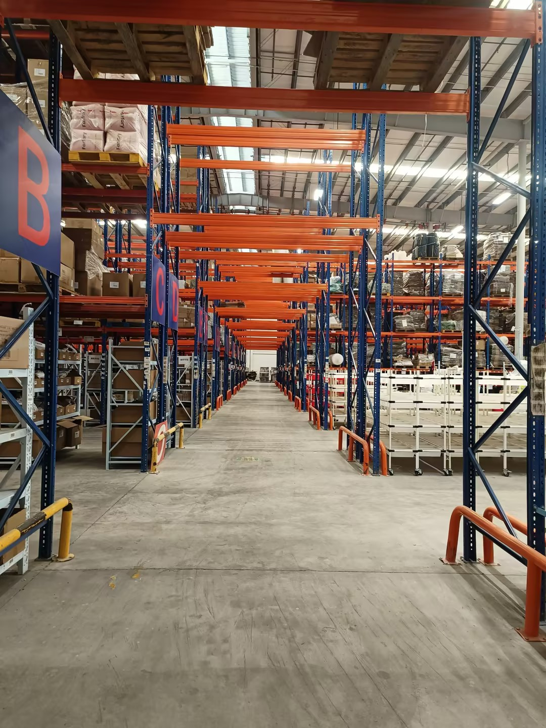 上海智能倉儲的安全隱患和環(huán)保壓力的問題